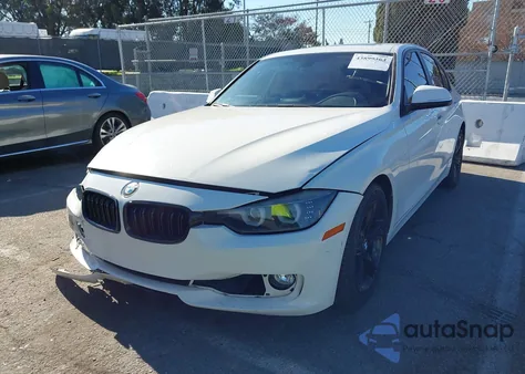 2013 BMW 328I z USA, uszkodzony, nr VIN WBA3C1C52DF437788